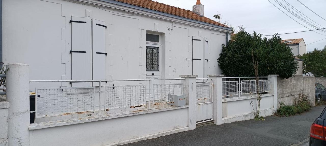 Maison De Familiale Holiday home *